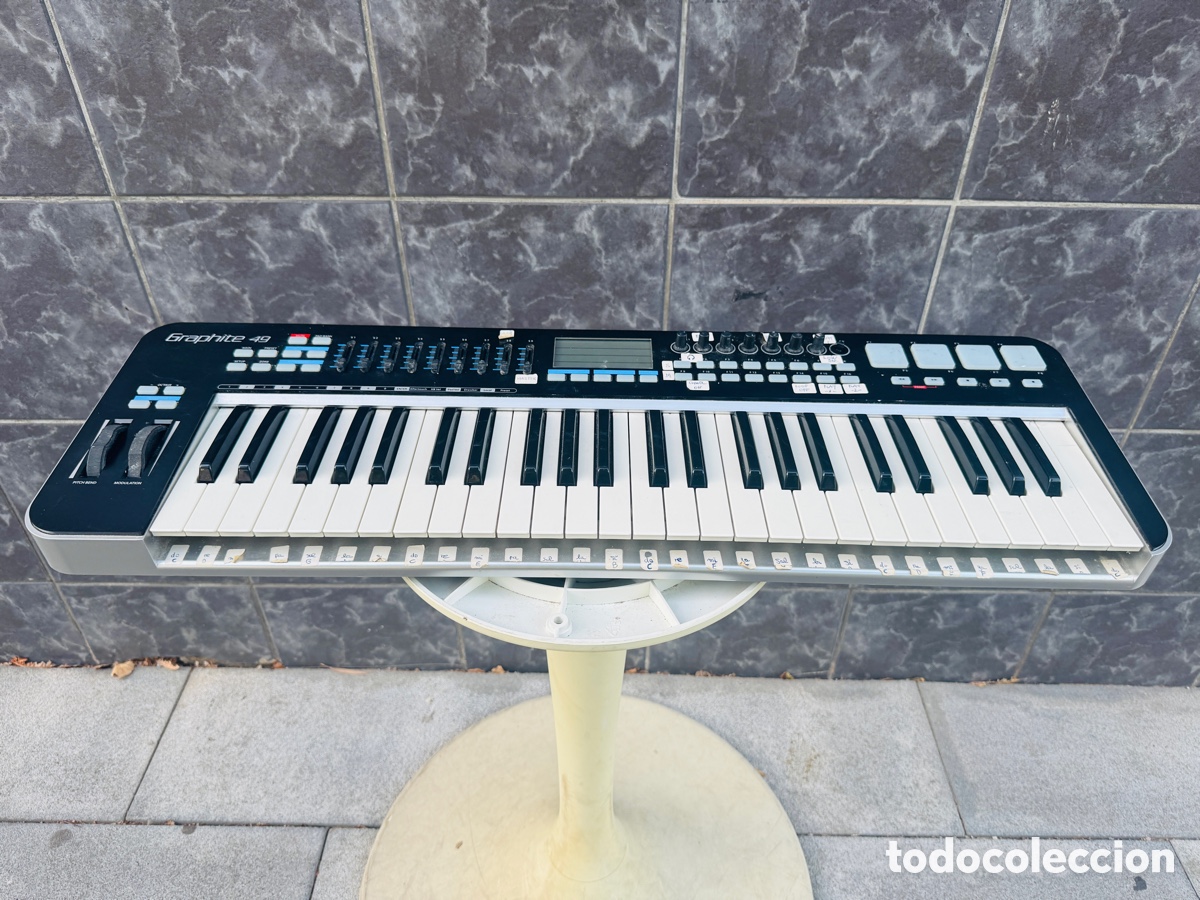Segunda mano: Samson Graphite 49 Key USB MIDI DJ Keyboard Controller Untested No Power Cable