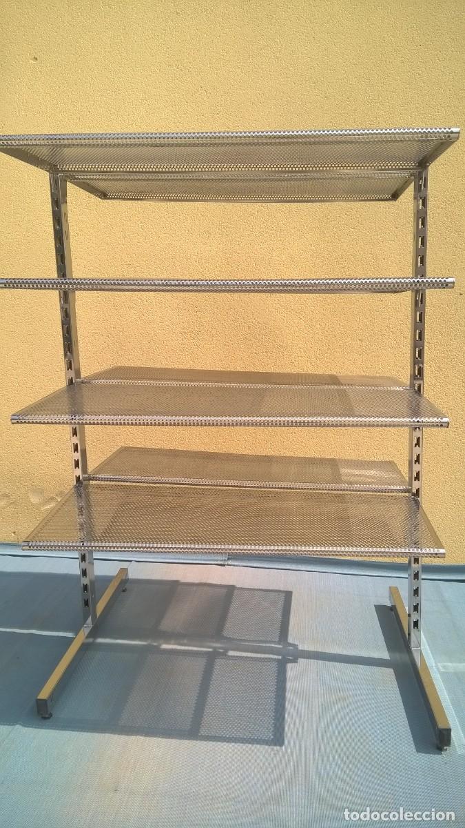 Segunda mano: ESTANTERIA METALICA DESMONTABLE