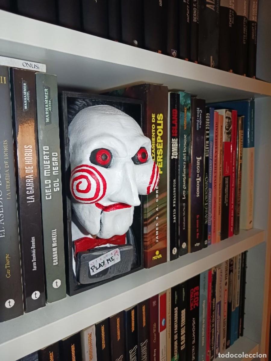 Segunda mano: Mu&ntilde;eco Billy de la saga Saw. - Foto 4