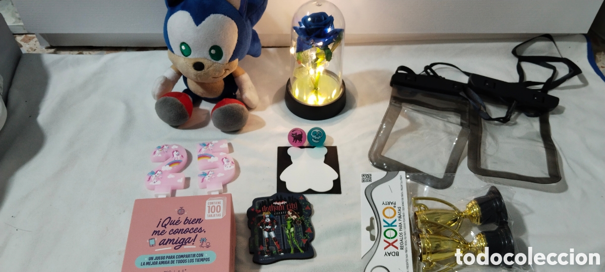 Segunda mano: Lote Sonic, rosa LED y accesorios