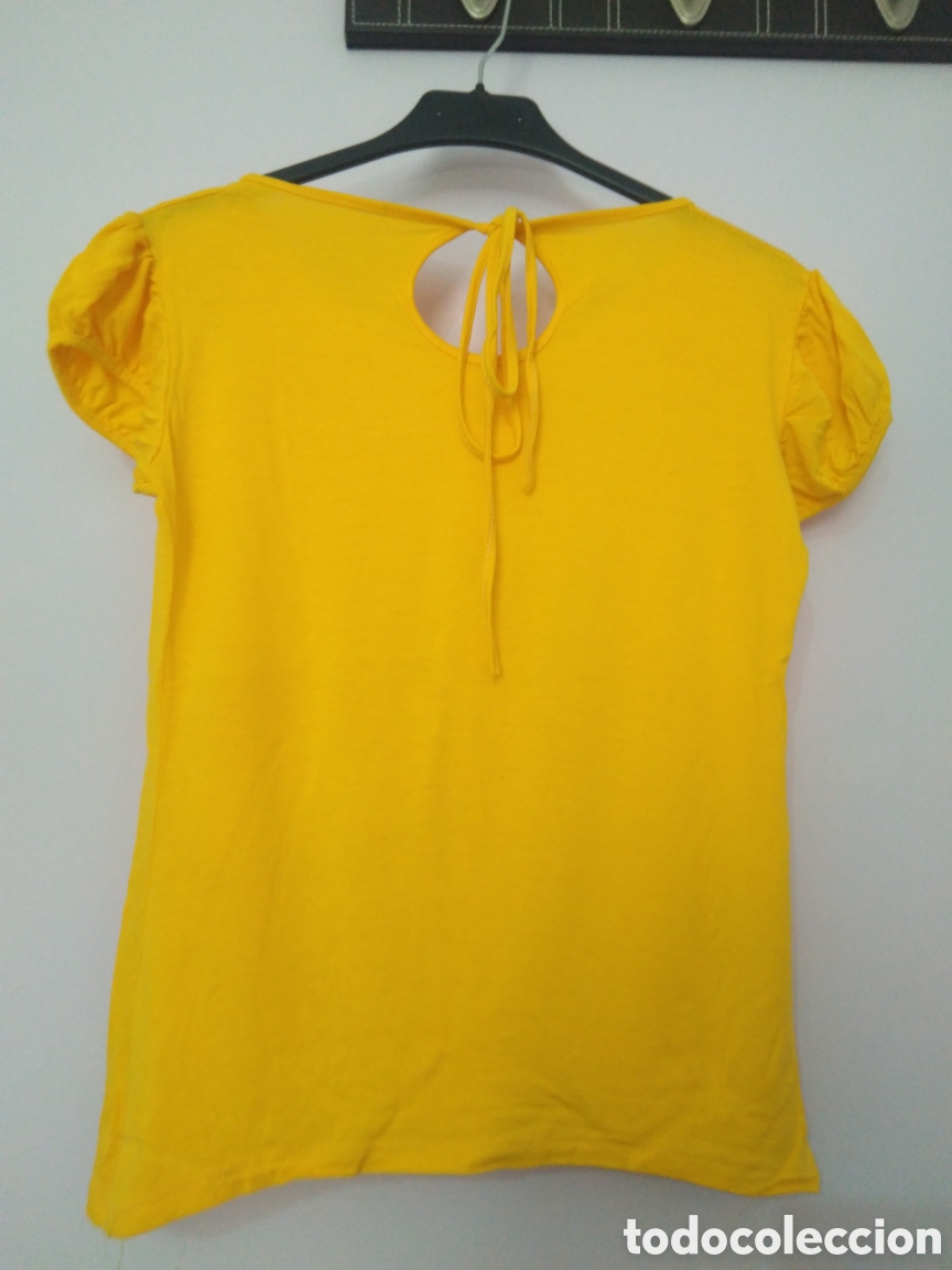 Segunda mano: Camiseta amarilla Hello Kitty - Foto 3