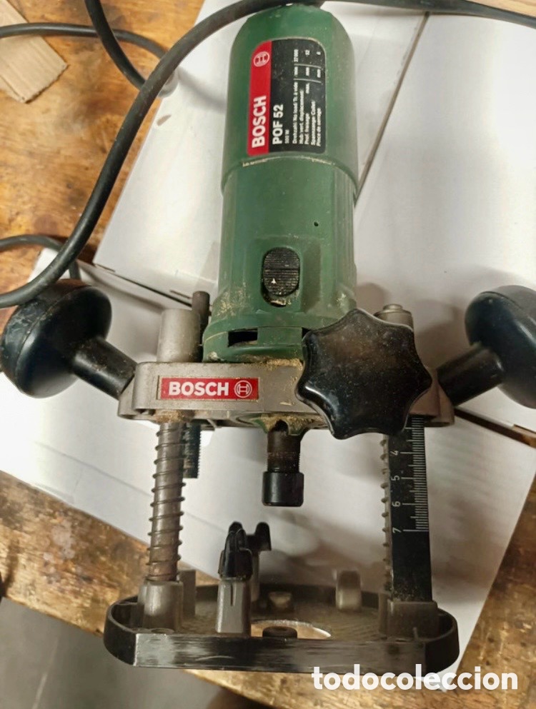 Segunda mano: Fresadora Bosch POF 52 - 500W - Herramienta para trabajar la madera.