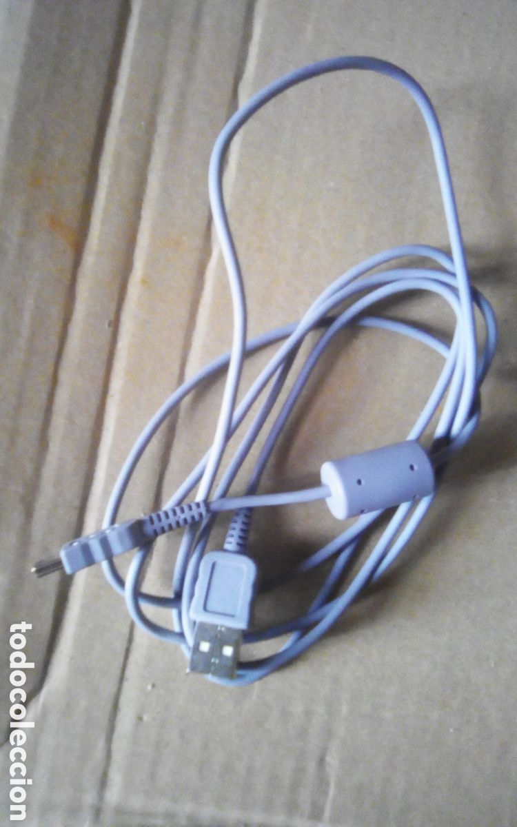 Segunda mano: Cable gris adaptador USB a mini USB B. - Foto 2