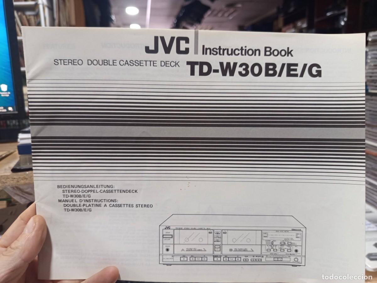 Segunda mano: Instrucciones de reproductor de casete doble pletina marca JVC Modelo TD-W30B/E/G