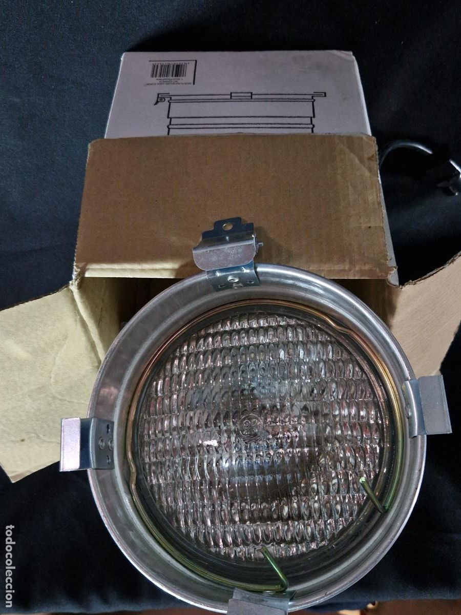Segunda mano: BONITO FOCO DE LUZ. NUEVO