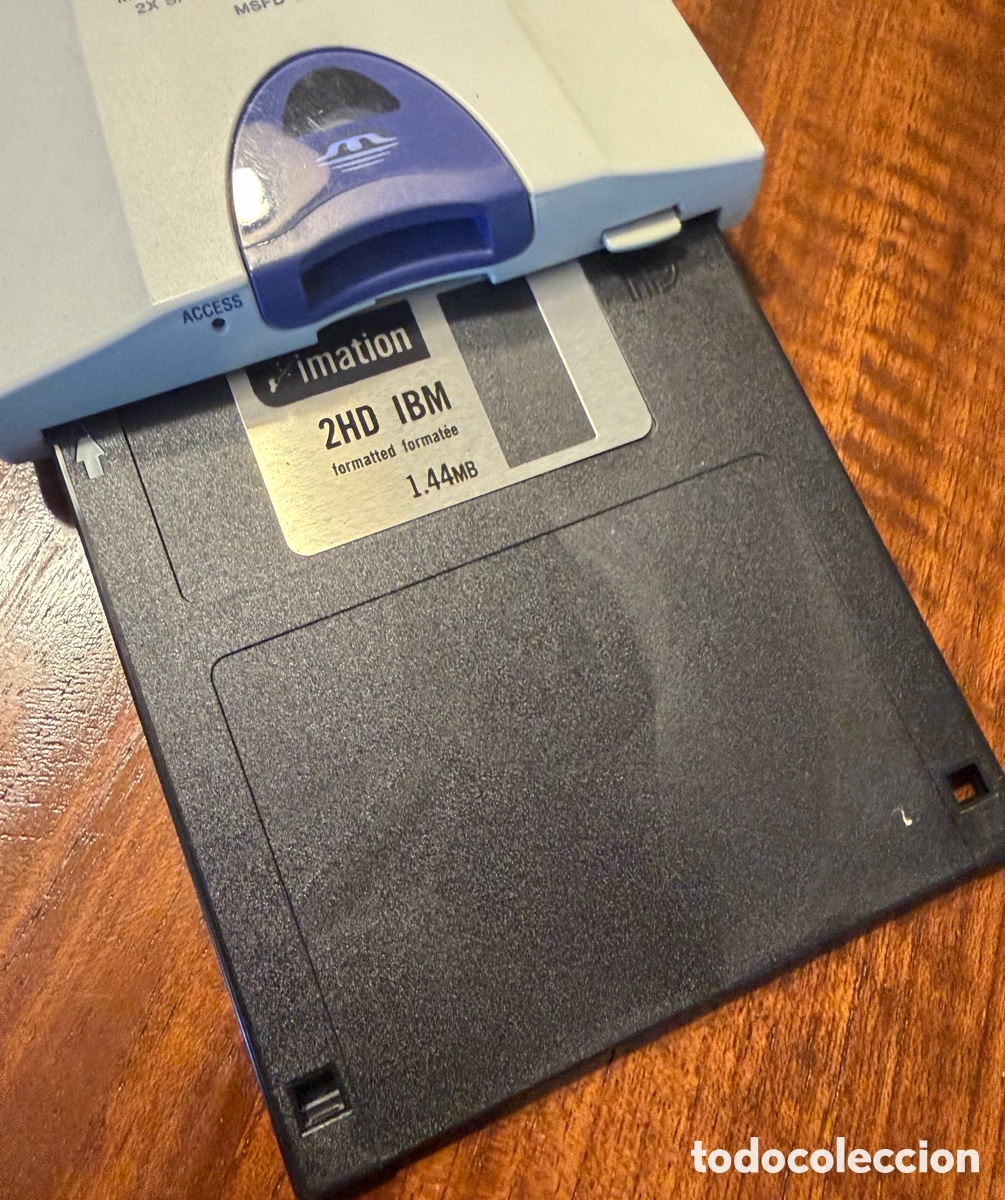 Segunda mano: USB floppy disk drive with memory stick slot, Sony. memory stick reader. MSFD-200. Nuevo - Foto 3