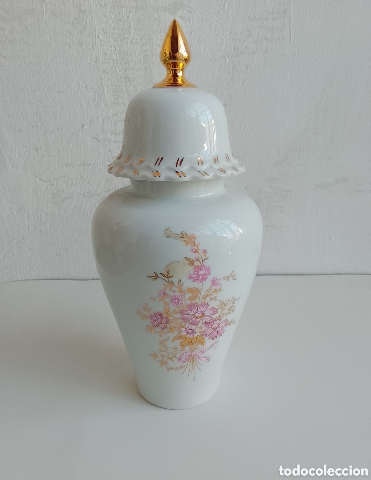 Segunda mano: Tibor de porcelana con flores. - Foto 4