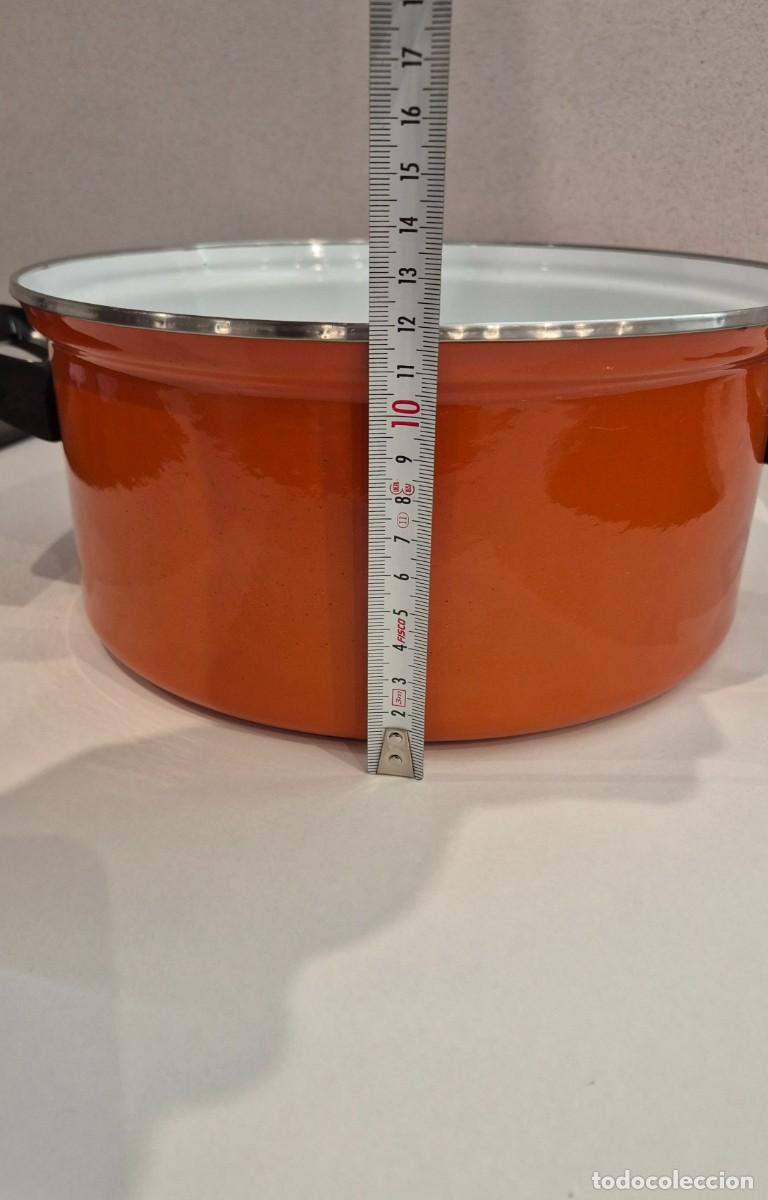 Segunda mano: Cacerola naranja y negra grande - Foto 8