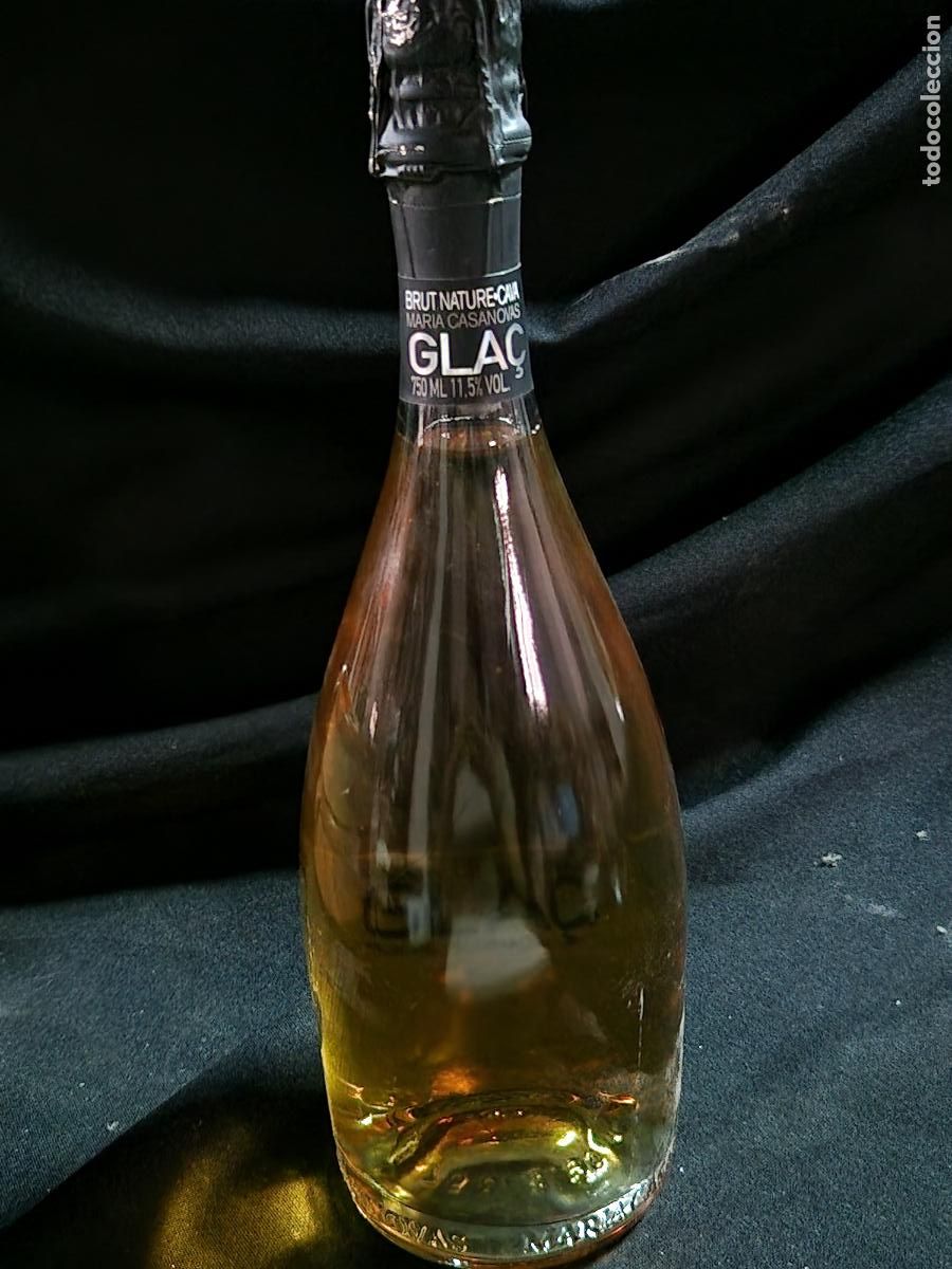 Segunda mano: BONITA BOTELLA DE LICOR. MARIA CASANOVA.