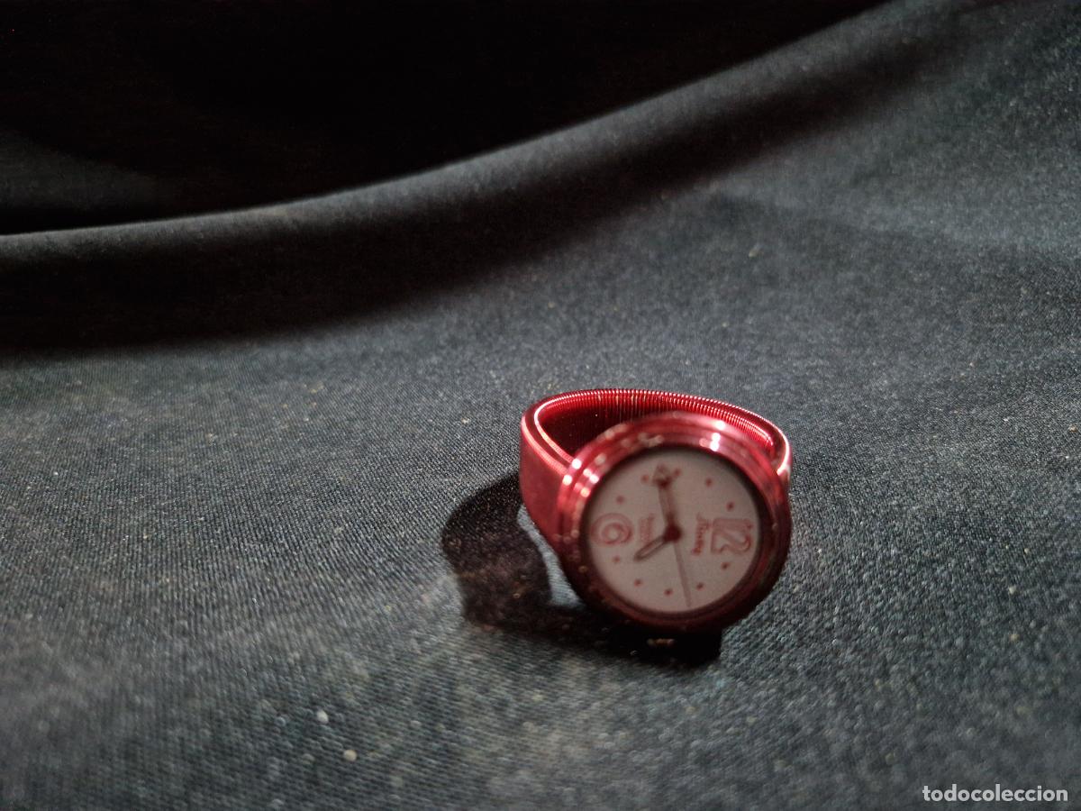 Segunda mano: BONITO RELOJ. COLOR ROJO. SKINY.