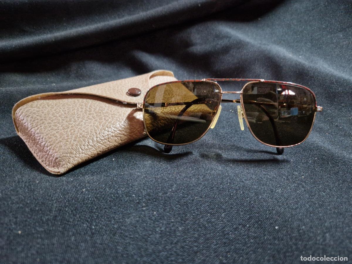 Segunda mano: BONITAS GAFAS DE SOL. CYNTE OPTIC. BERGA.