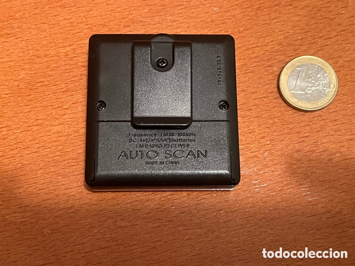 Segunda mano: Radio FM MANBO SWING. Auto Scan AS-720 - Foto 2