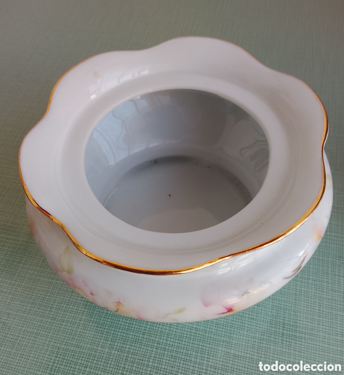 Segunda mano: Bonita bombonera ceramica. - Foto 3