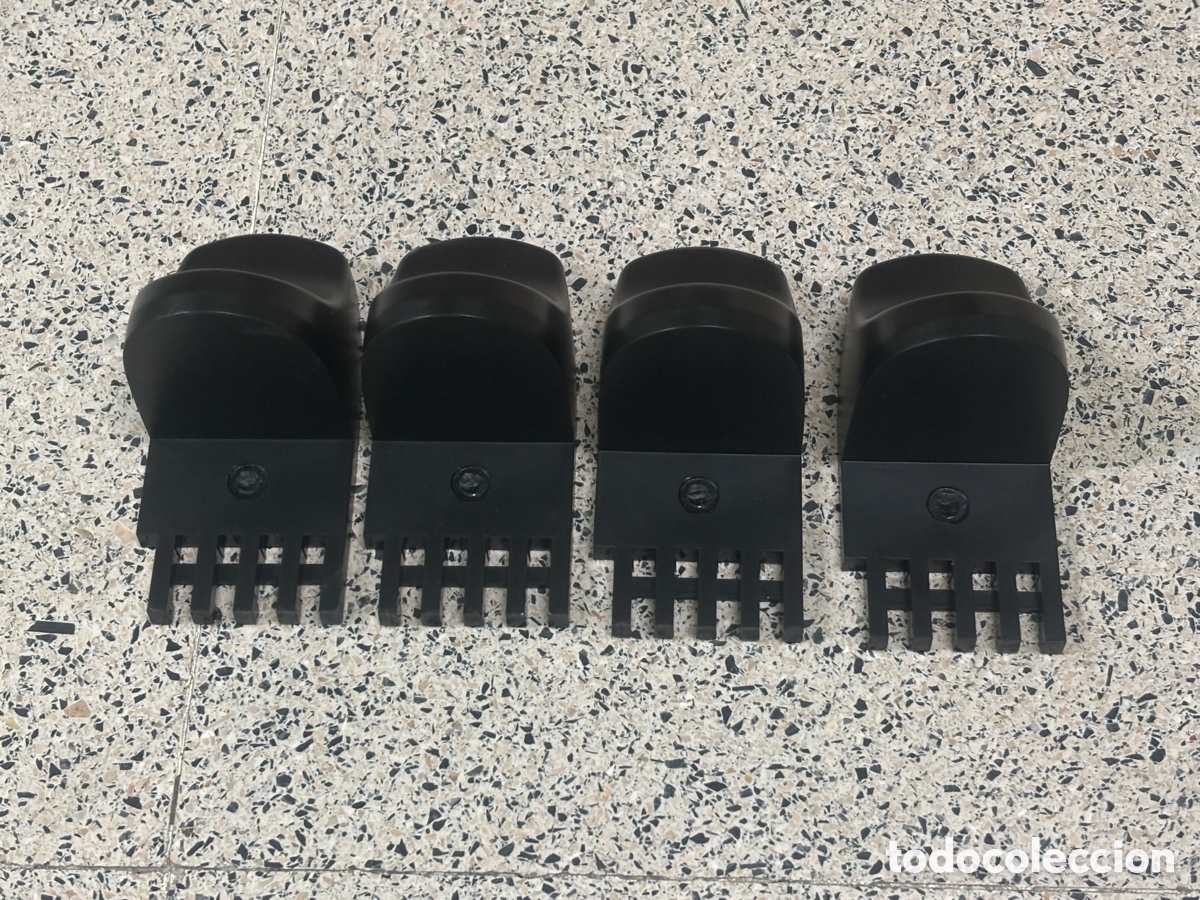 Segunda mano: Juego Soporte Base Peana para SAI / UPS Salicru SLC TWIN RT / RT2 / RT3