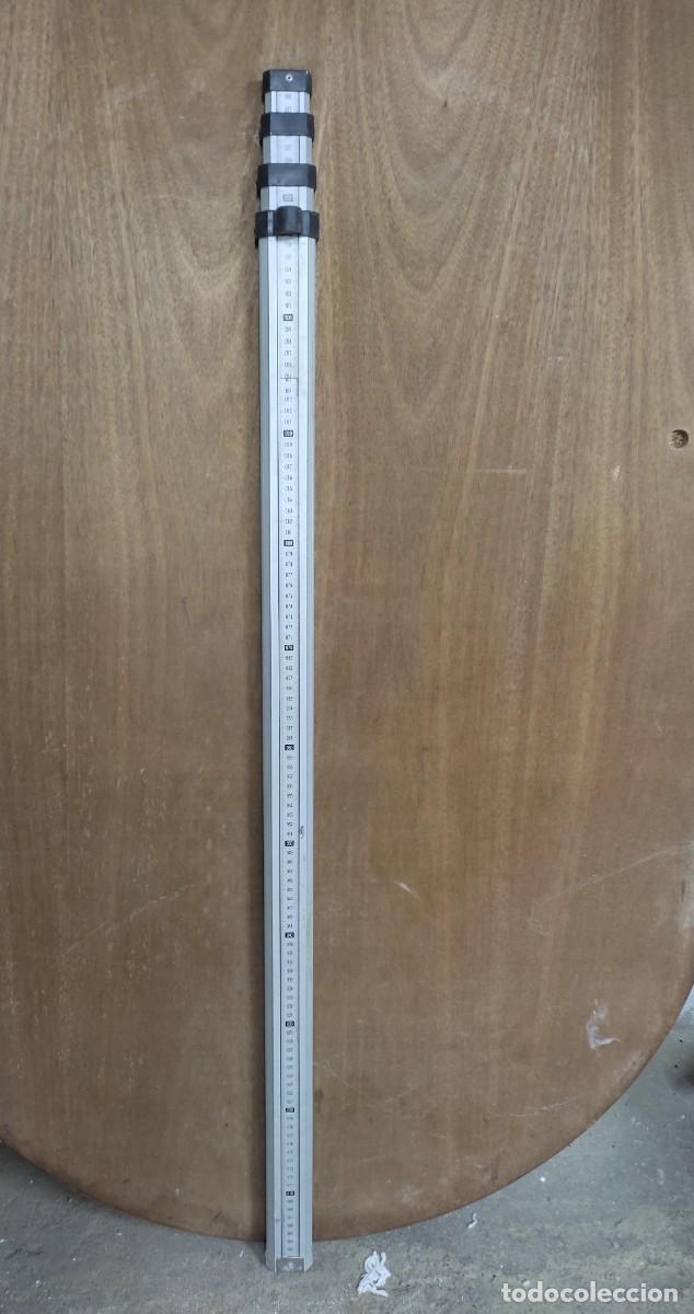 Segunda mano: mira o regla o nivel o varilla niveladora telescopica de aluminio de 4 m- con funda