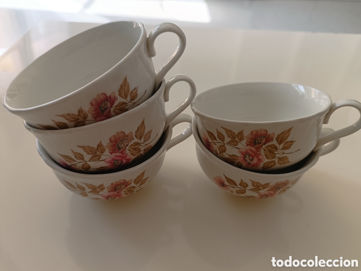Segunda mano: 5 tazas desayuno porcelana Pontesa