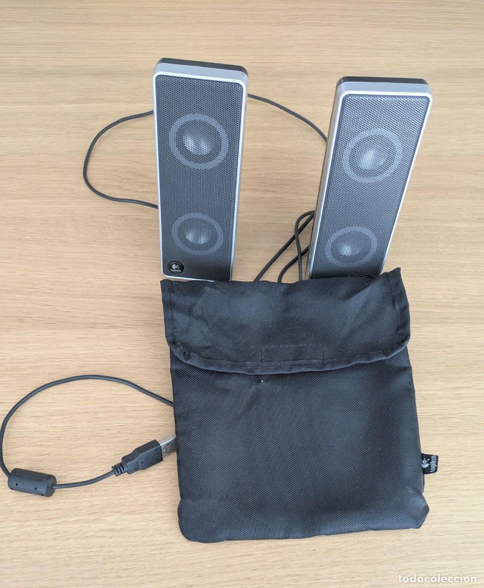 Segunda mano: Altavoces Logitech est&eacute;reo para PC o port&aacute;til. Rebajados