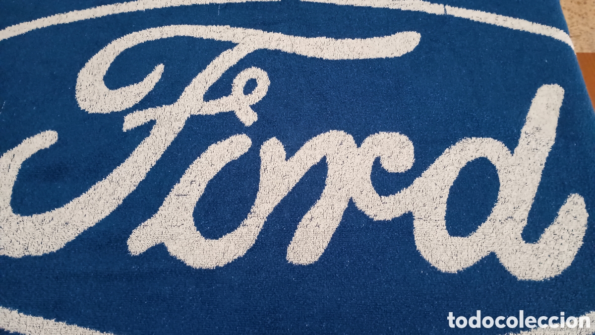 Segunda mano: Ford toalla de playa