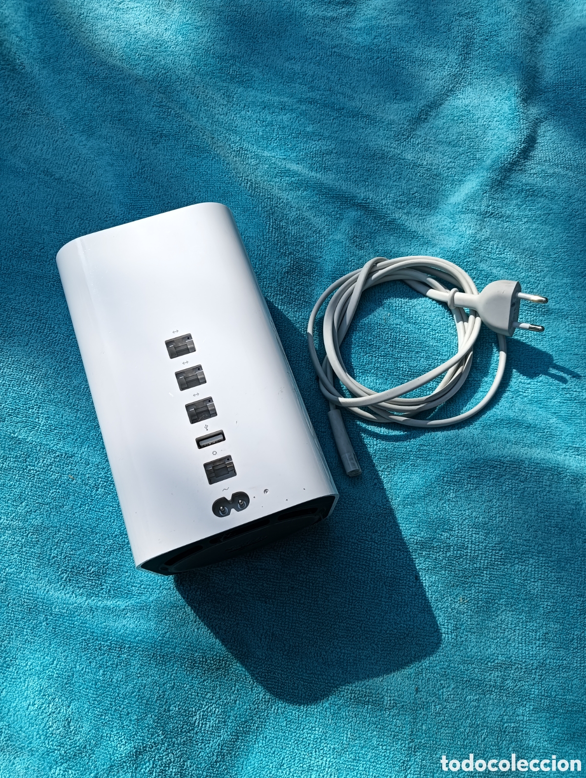 Segunda mano: Apple Time Capsule. .