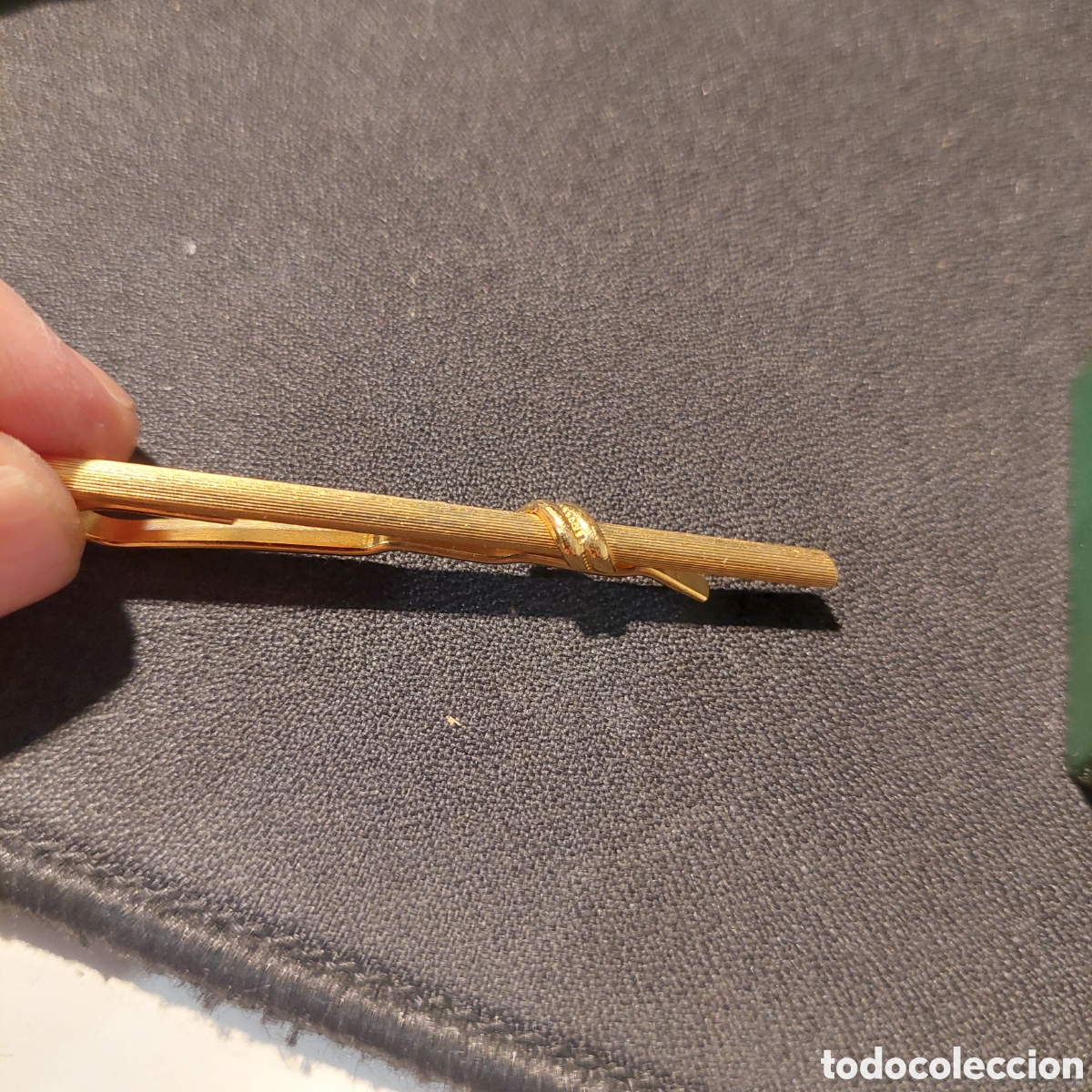 Segunda mano: Pasacorbatas Chapado oro - Foto 2
