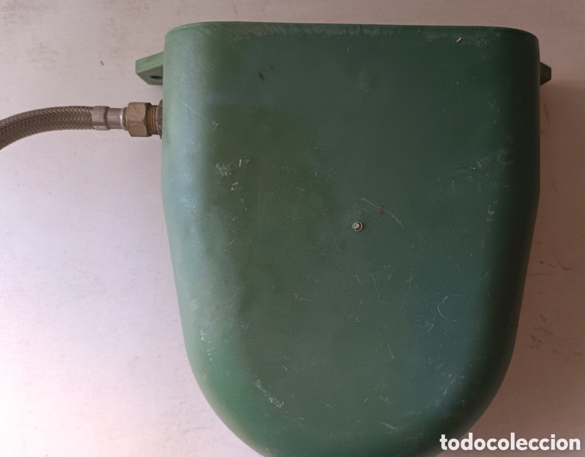 Segunda mano: Bebedero autom&aacute;tico GAUN - Foto 5