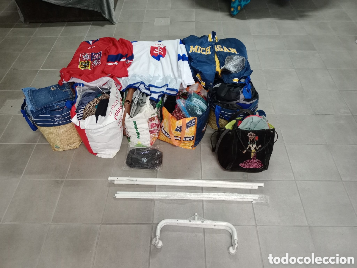 Segunda mano: Lote muy variado de Herramientas, ropa, etc - Foto 2
