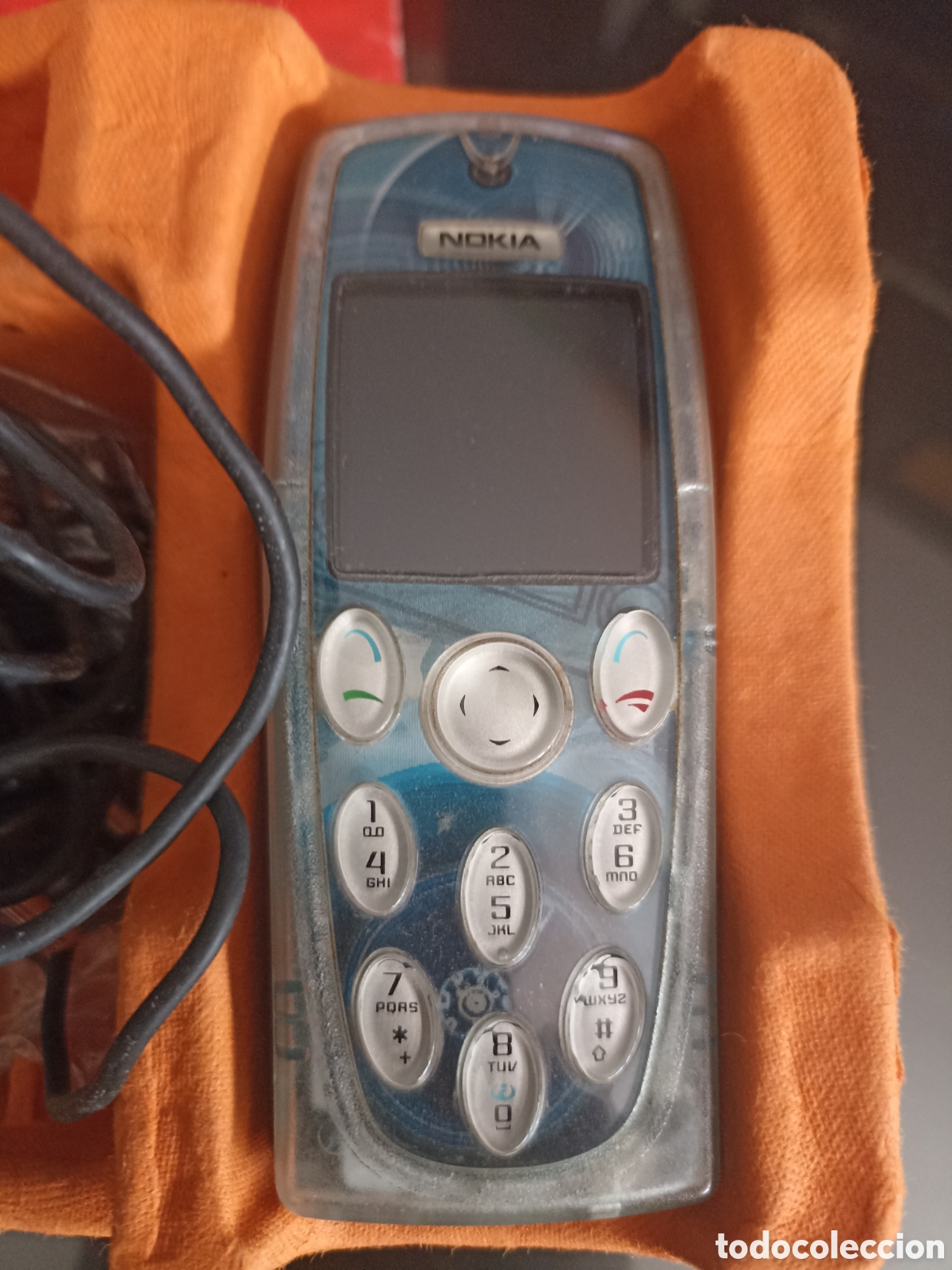 Segunda mano: M&oacute;vil Nokia 3200 con todos complementos vintage - Foto 2