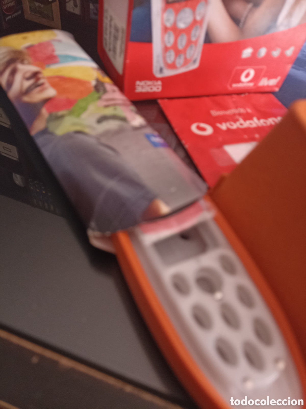 Segunda mano: M&oacute;vil Nokia 3200 con todos complementos vintage - Foto 3