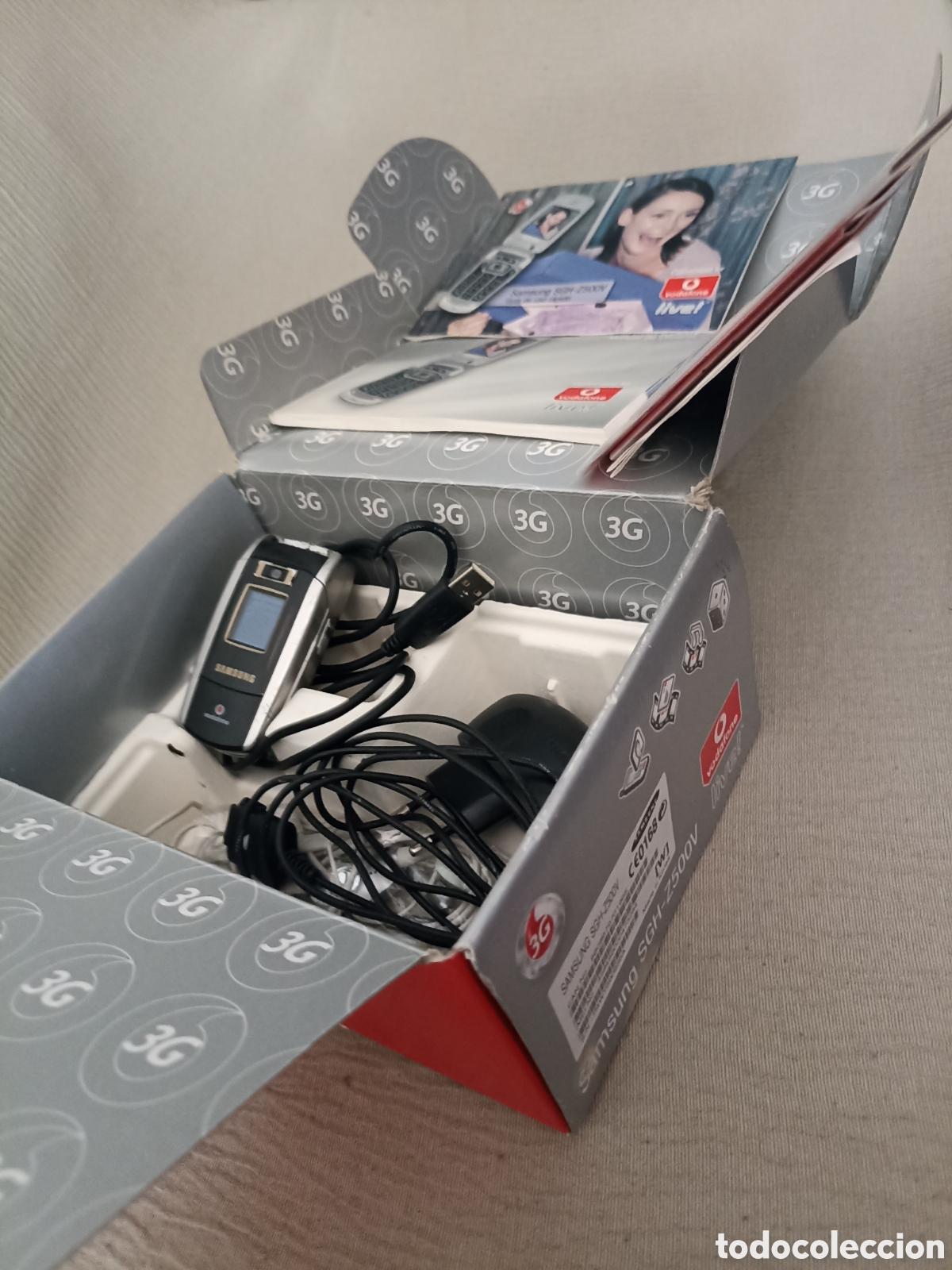 Segunda mano: M&oacute;vil Samsung SGH-Z500V con todos complementos - Foto 4