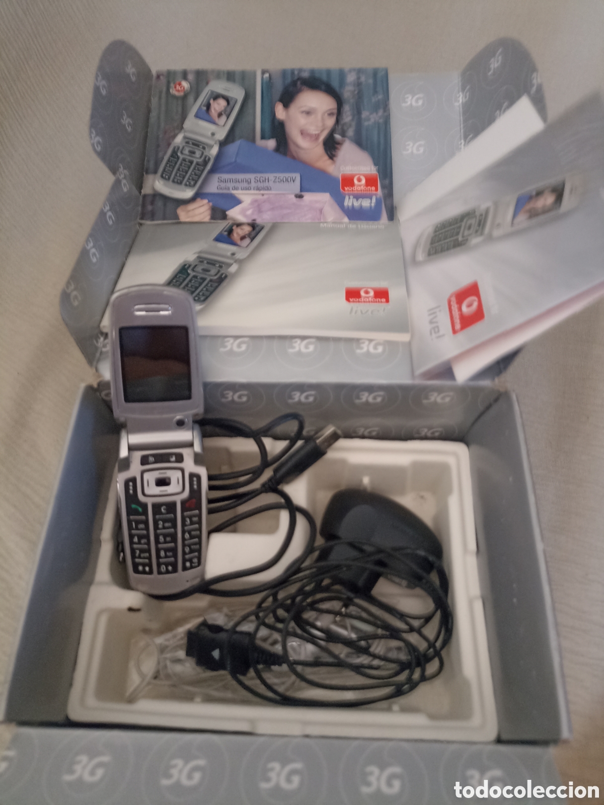Segunda mano: M&oacute;vil Samsung SGH-Z500V con todos complementos