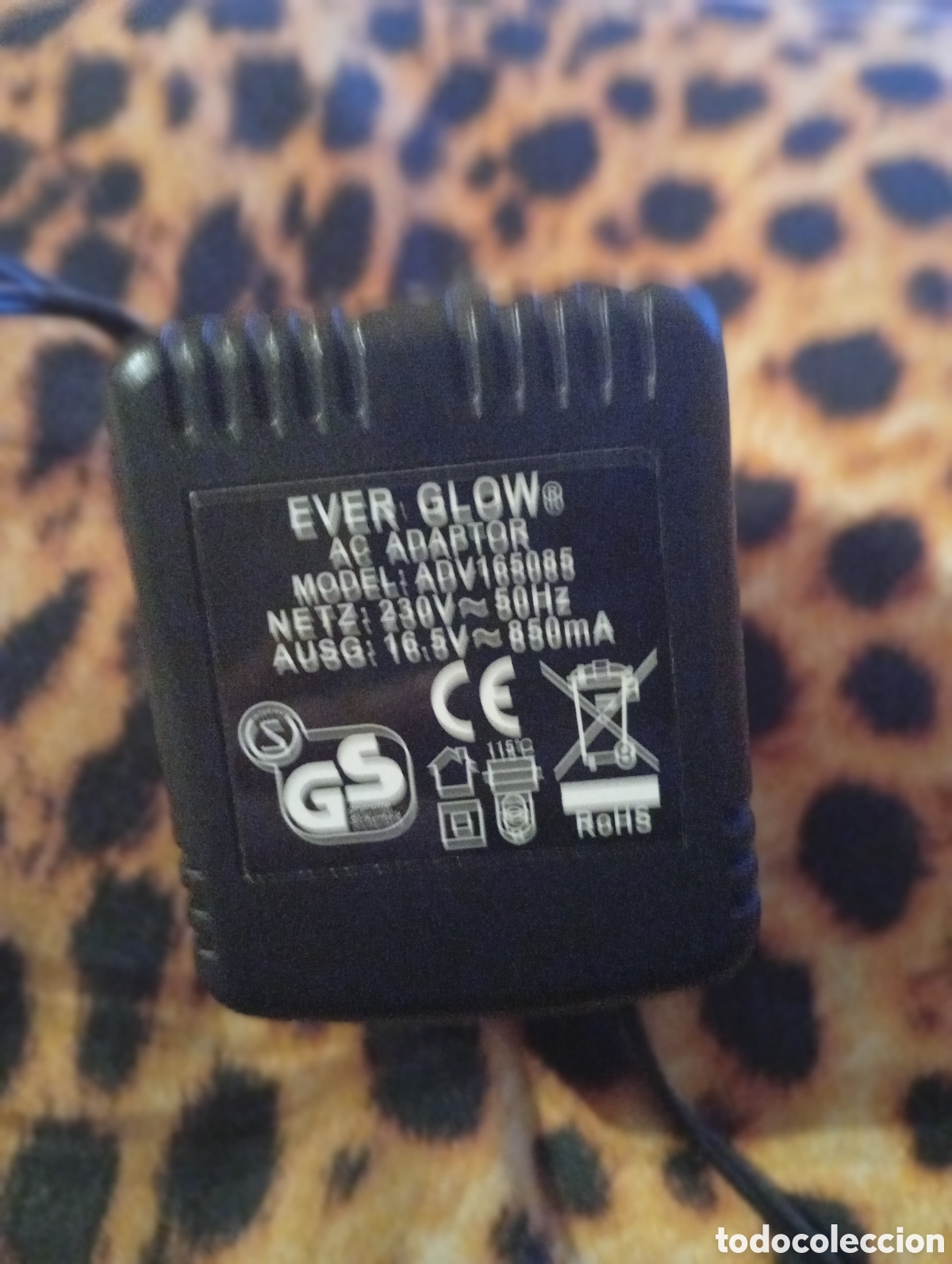 Segunda mano: Cargador Ever Glow modelo ADV 165085 230 v - Foto 3