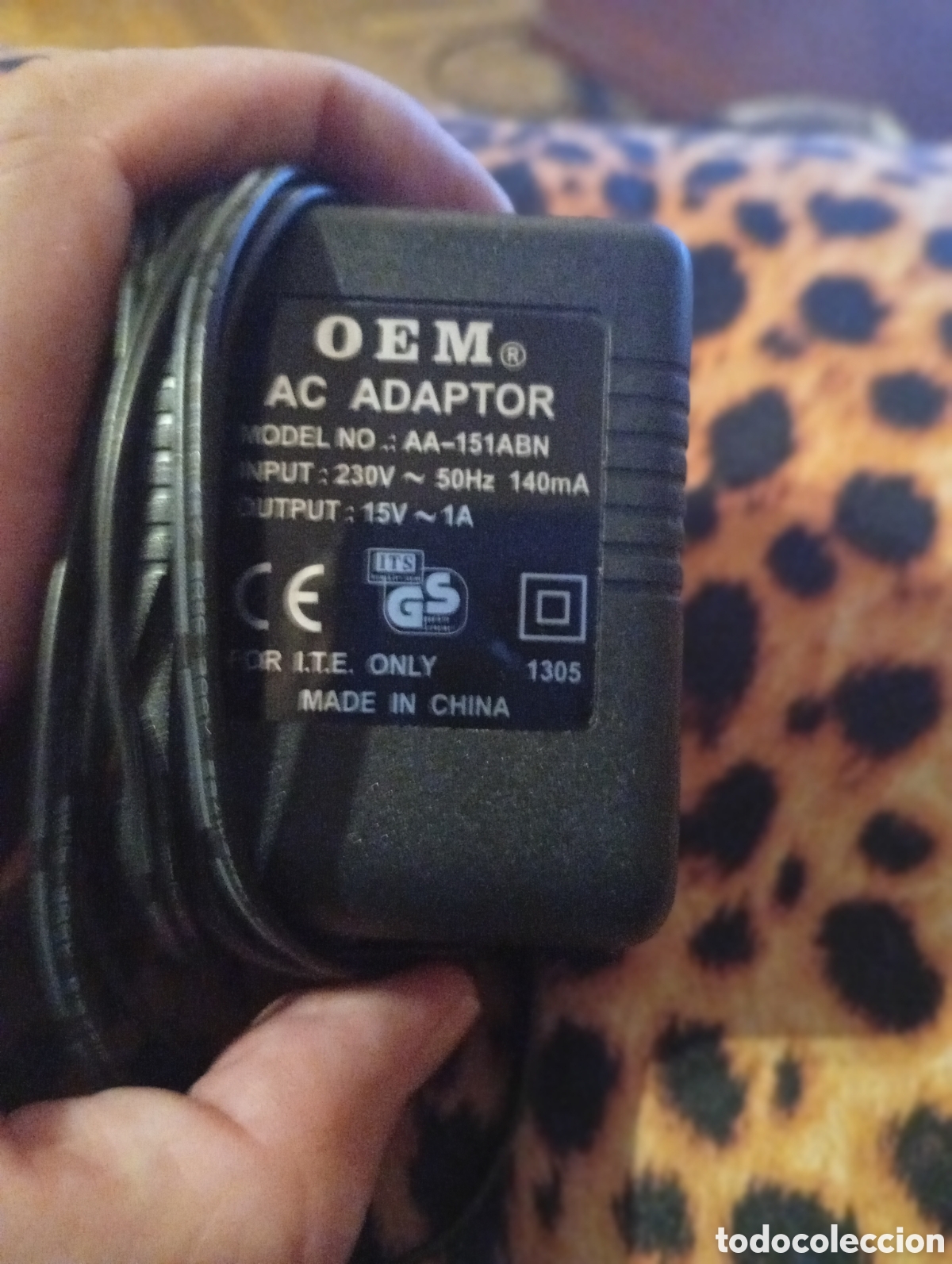 Segunda mano: Cargador OEM modelo AA-151ABN - Foto 3