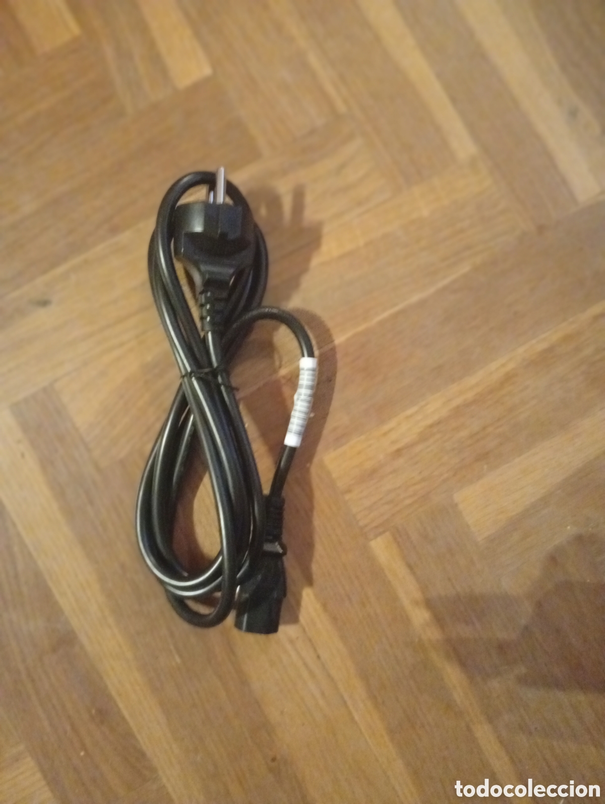 Segunda mano: Cable de enchufar a la red muy buen estado - Foto 4