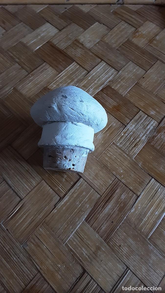Segunda mano: TAP&Oacute;N rustico para c&aacute;ntaro, botella o damajuana - Foto 2