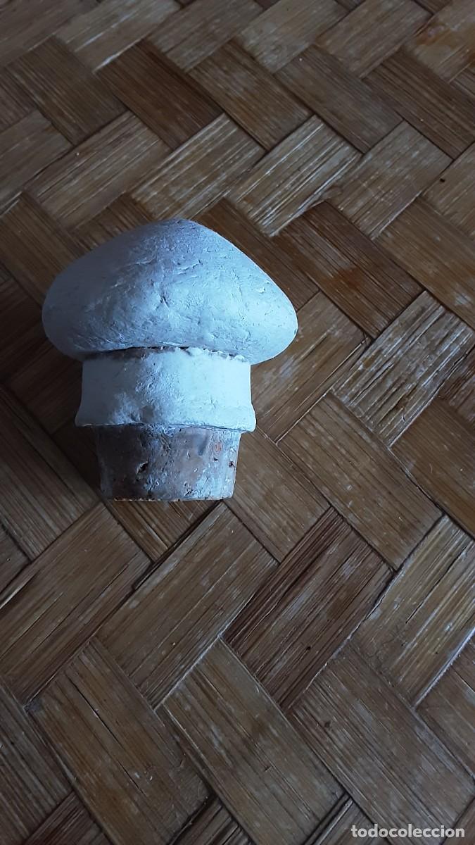 Segunda mano: TAP&Oacute;N rustico para c&aacute;ntaro, botella o damajuana - Foto 3