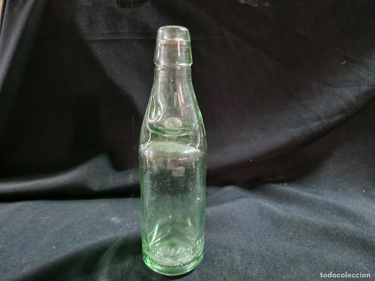 Segunda mano: BONITA BOTELLA DE CRISTAL. MEDIDA 23 CM DE ALTURA. JUAN VILLERA SENC.