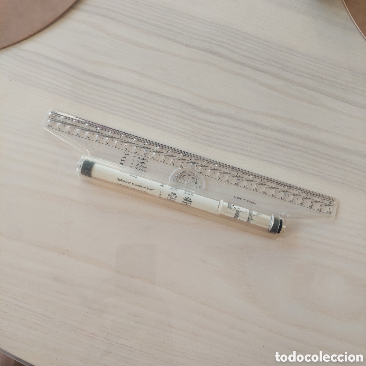 Segunda mano: Regla t&eacute;cnica rodante.