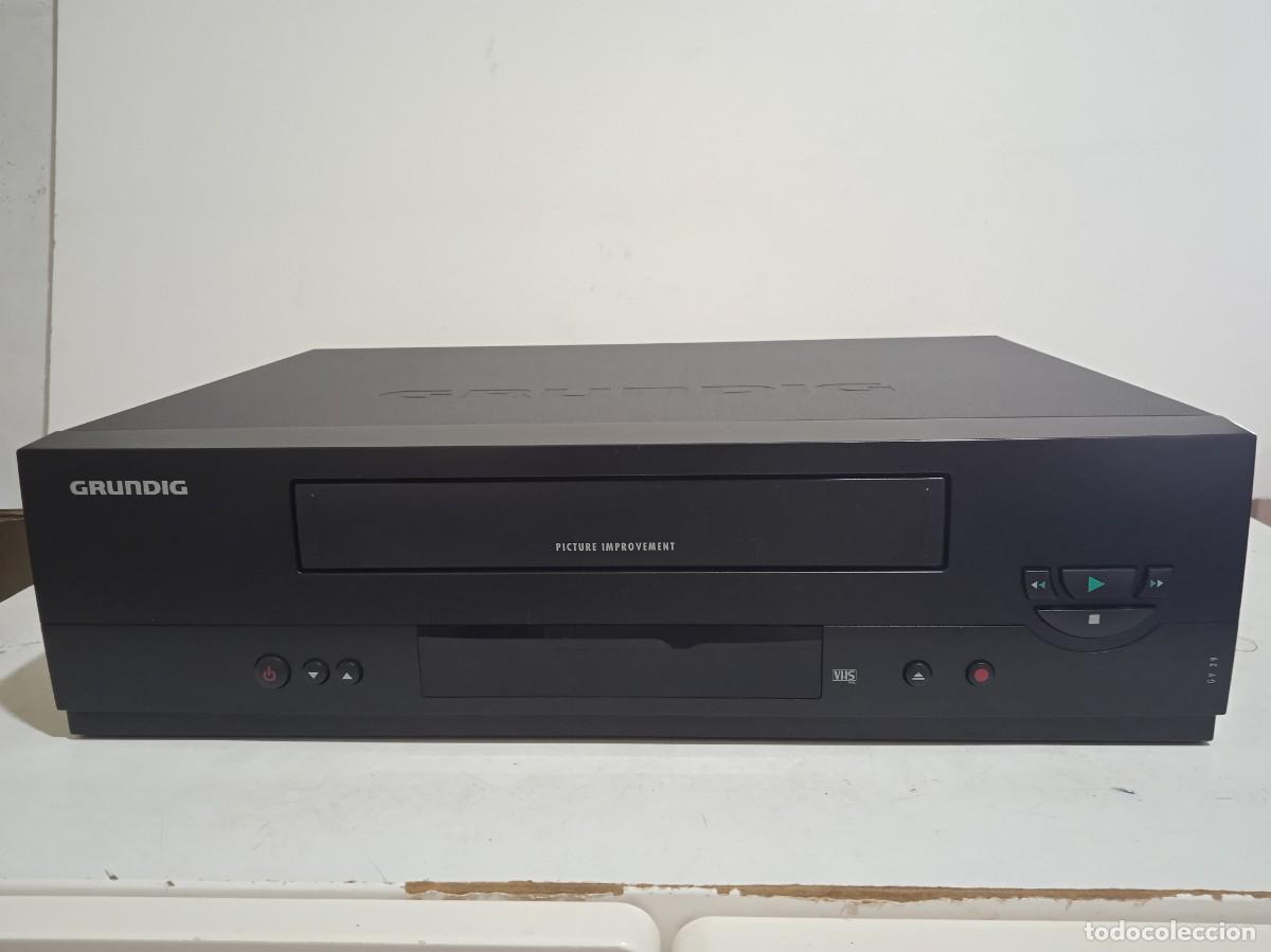 Segunda mano: Reproductor VHS Grundig GV 29 VPS, SCART, PAL - Excelente estado