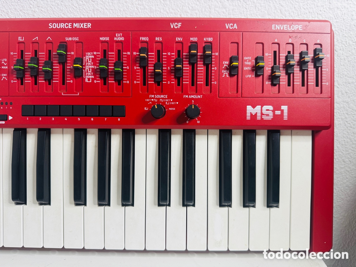 Segunda mano: Behringer MS 1 RD Analog Monophonic Synthesizer Red Keyboard - Foto 4