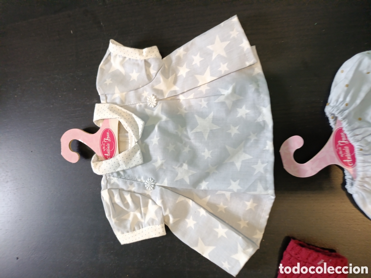 Segunda mano: 5 prendas ropa mu&ntilde;eca Antonio Juan - Foto 4