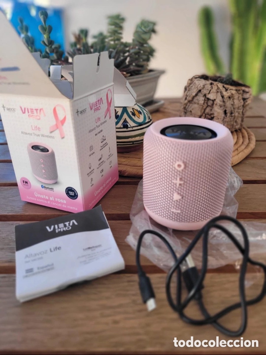 Segunda mano: Altavoz Bluetooth Vieta Pro Life Rosa - Edici&oacute;n AECC