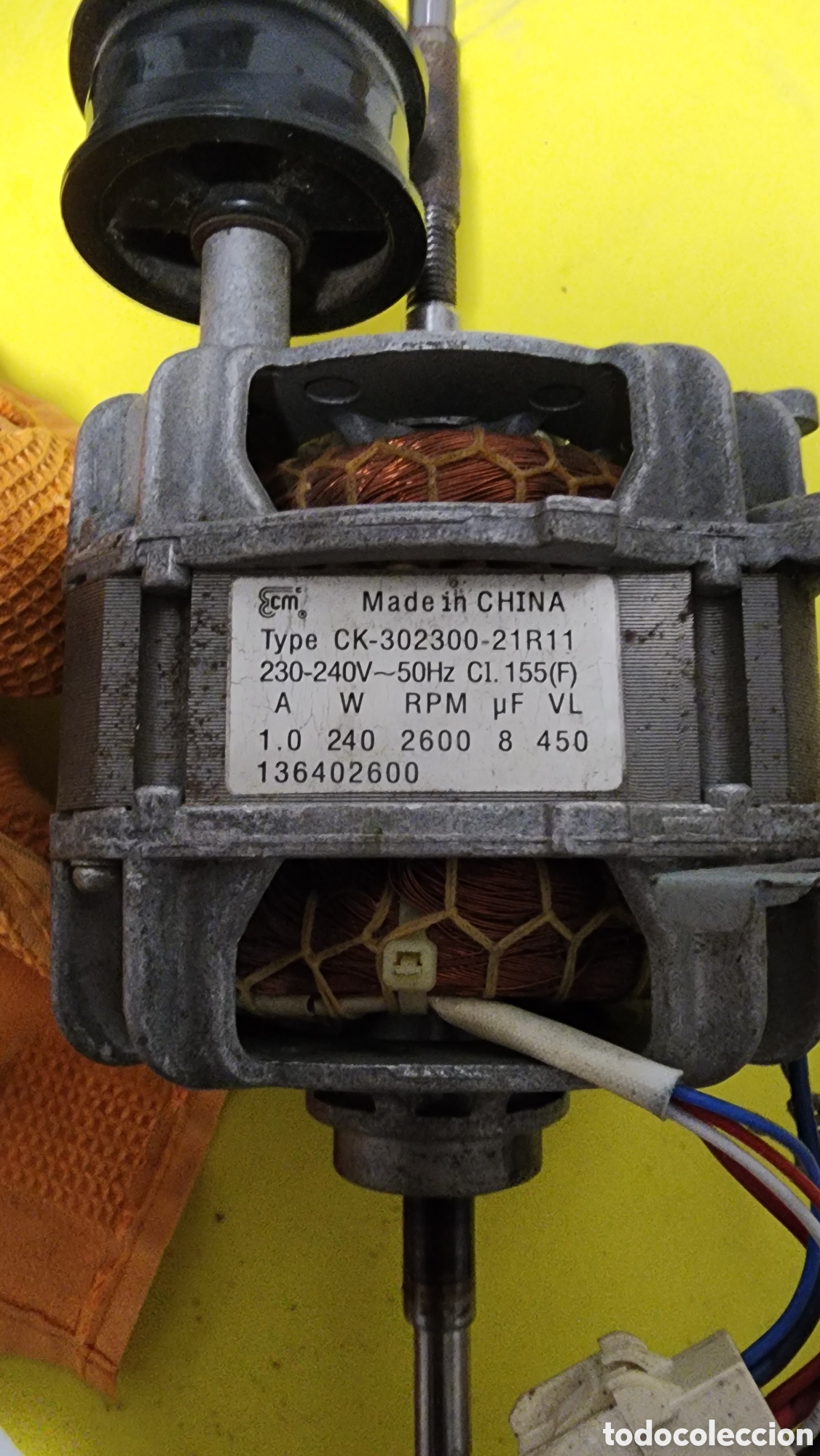 Segunda mano: Motor Secadora Original Electrolux / AEG / Zanussi - 136402600 (Perfecto Estado)