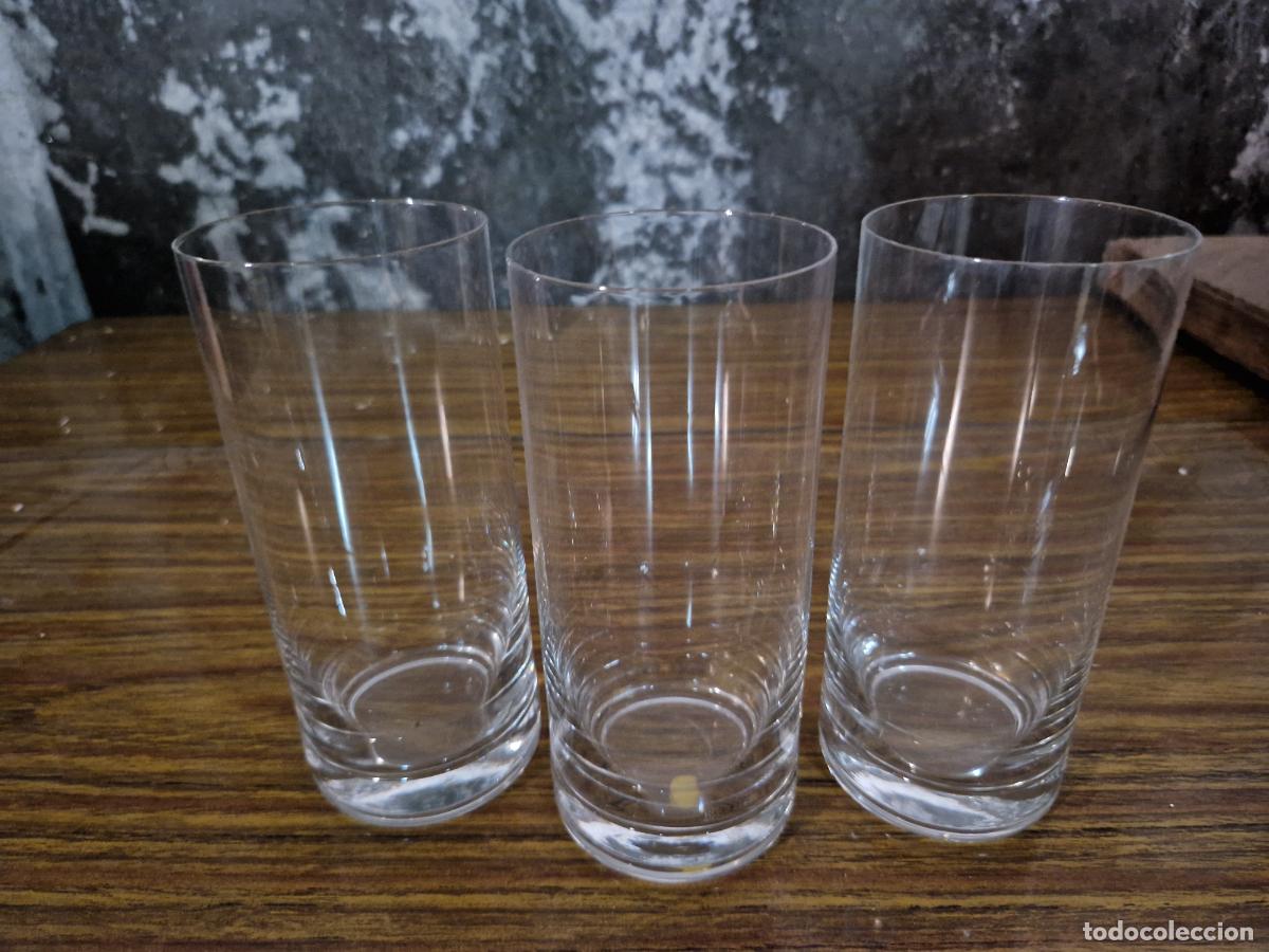 Segunda mano: 3 BONITOS VASOS DE CRISTAL. MEDIDA 15*6