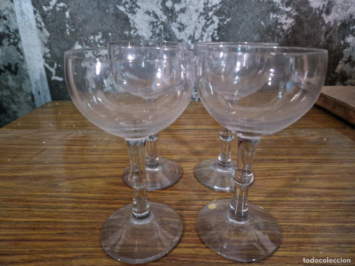 Segunda mano: 4 BONITAS COPAS DE CRISTAL. MEDIDA 18*10 - Foto 2