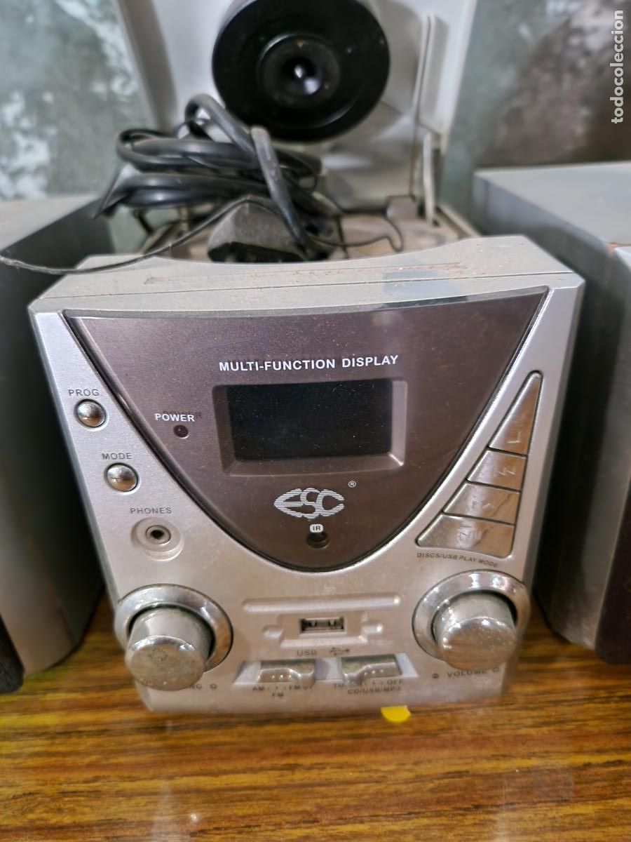 Segunda mano: BONITO REPRODUCTOR DE MUSICA. RADIO EQUIPO. SEGUNDA MANO