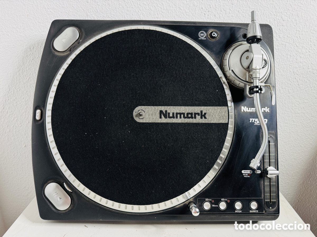 Segunda mano: Numark TT 500 giradiscos profesional con motor de tracci&oacute;n directa Incompleto. Funciona