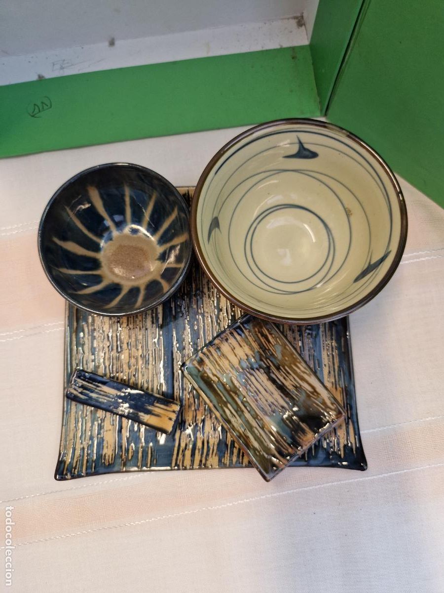 Segunda mano: BONITO JUEGO DE RECIPIENTES PARA COCINA EN PORCELANA.