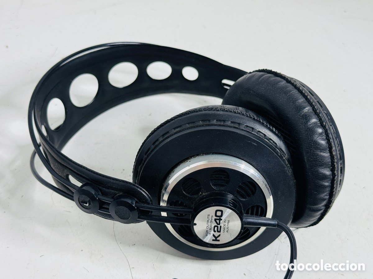 Segunda mano: AKG K240 Studio Monitoring Headphones Made in Austria