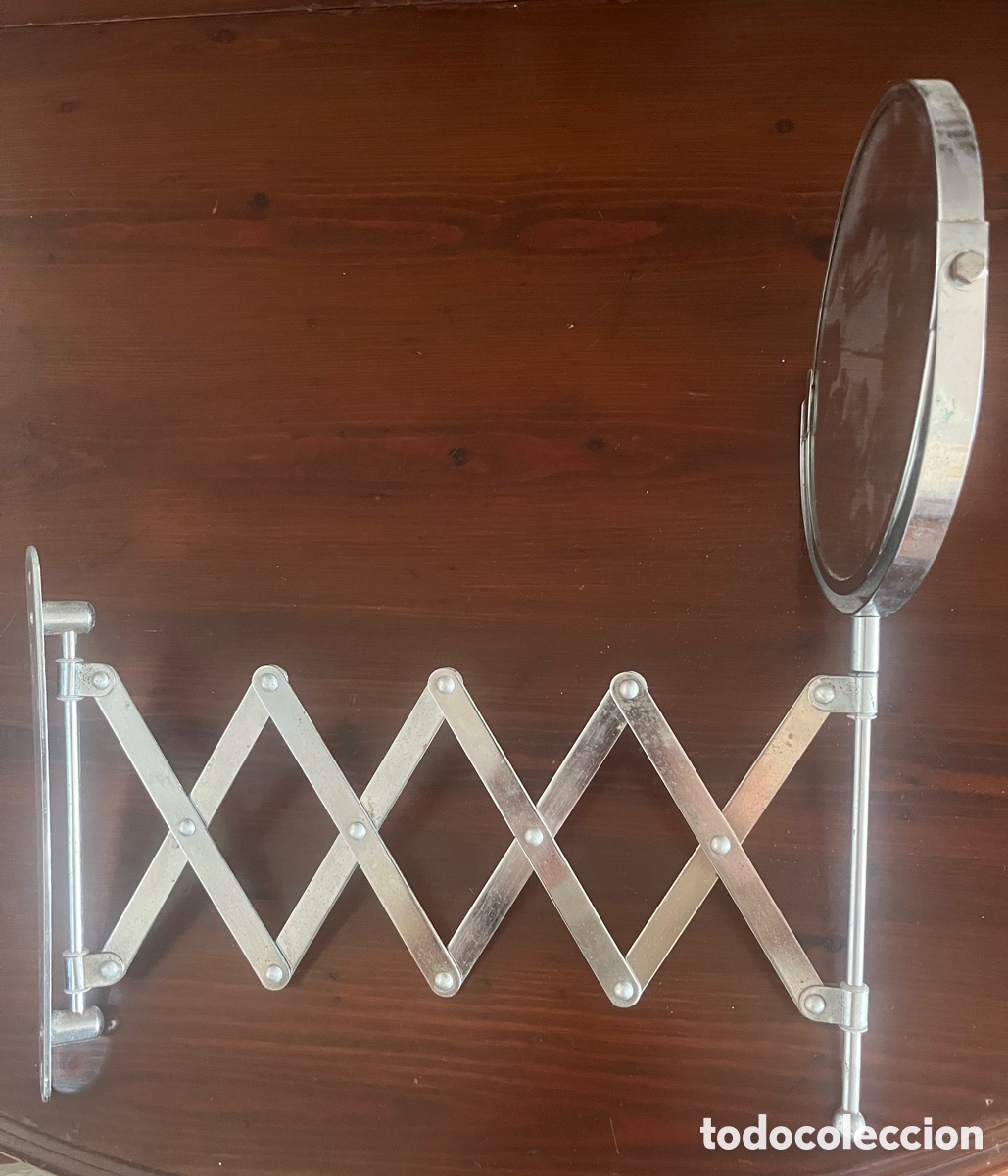 Segunda mano: Espejo de aumento extensible para ba&ntilde;o - Foto 2
