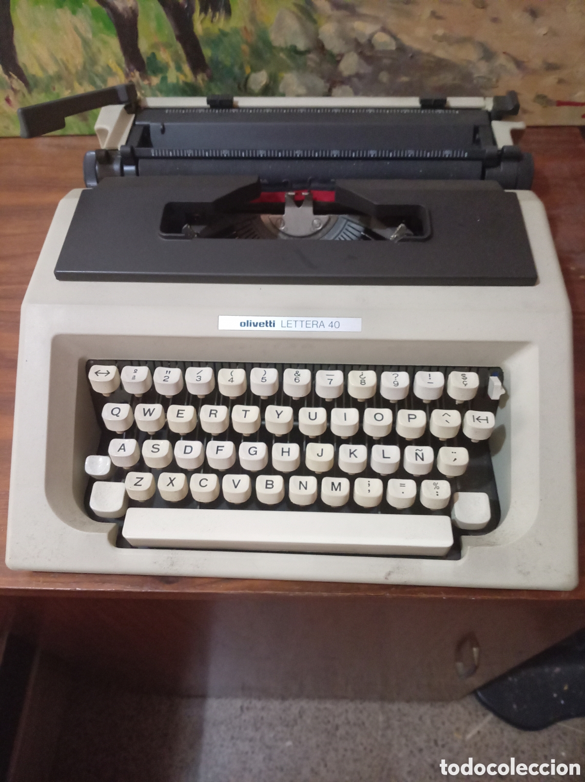 Segunda mano: Maquina de escribir Olivetti Lettera 40